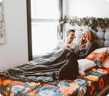 Load image into Gallery viewer, Adult Weighted Blanket